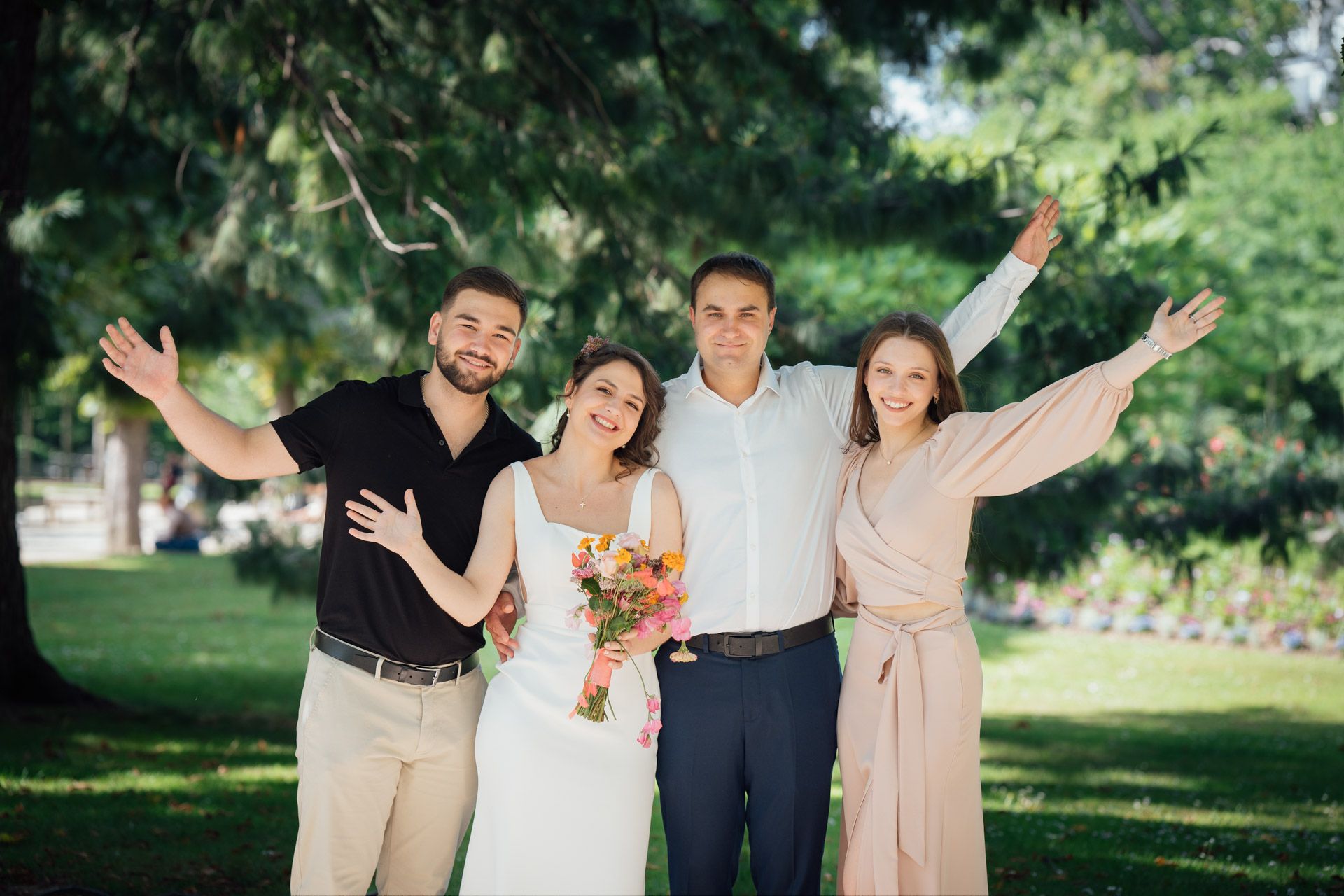 Mariage civil à la mairie du 5e et au jardin du Luxembourg